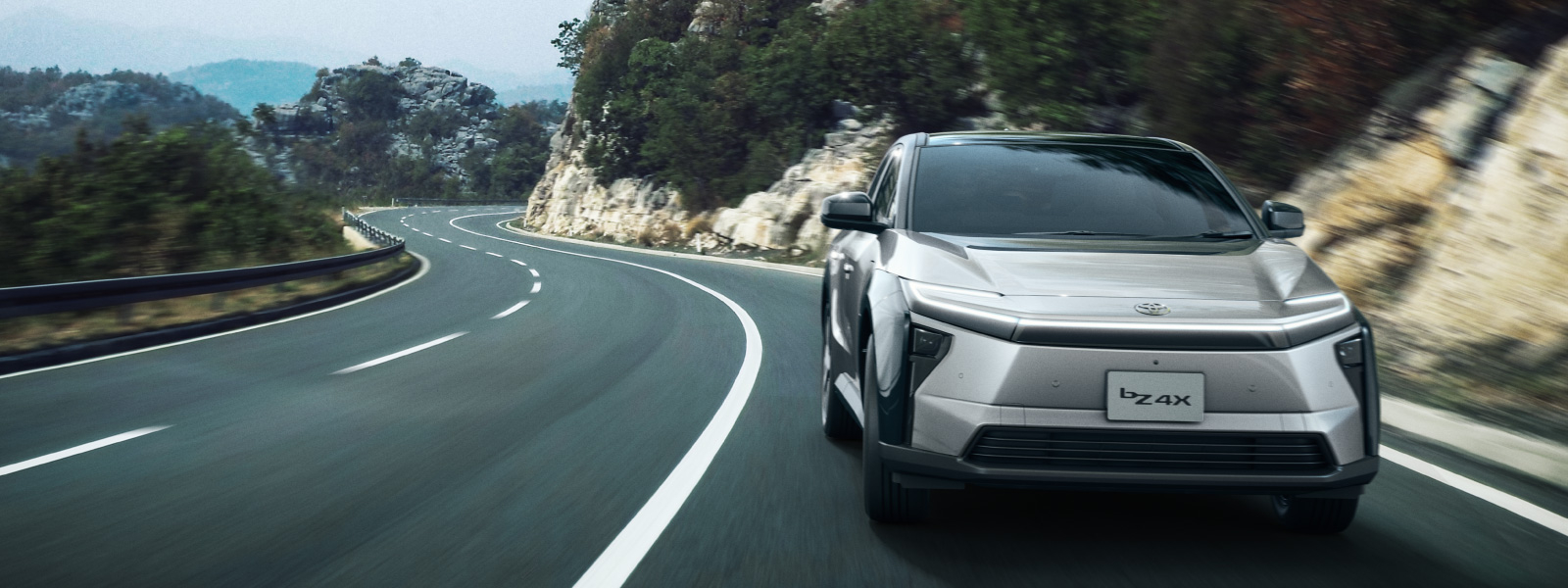 bZ4X | 走行性能 | トヨタモビリティ富山株式会社